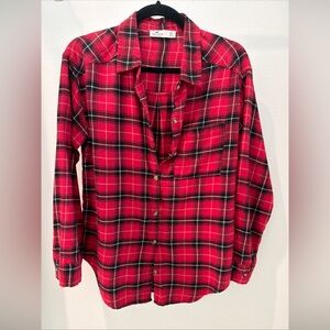 Hollister Red and Black Plaid Shirt